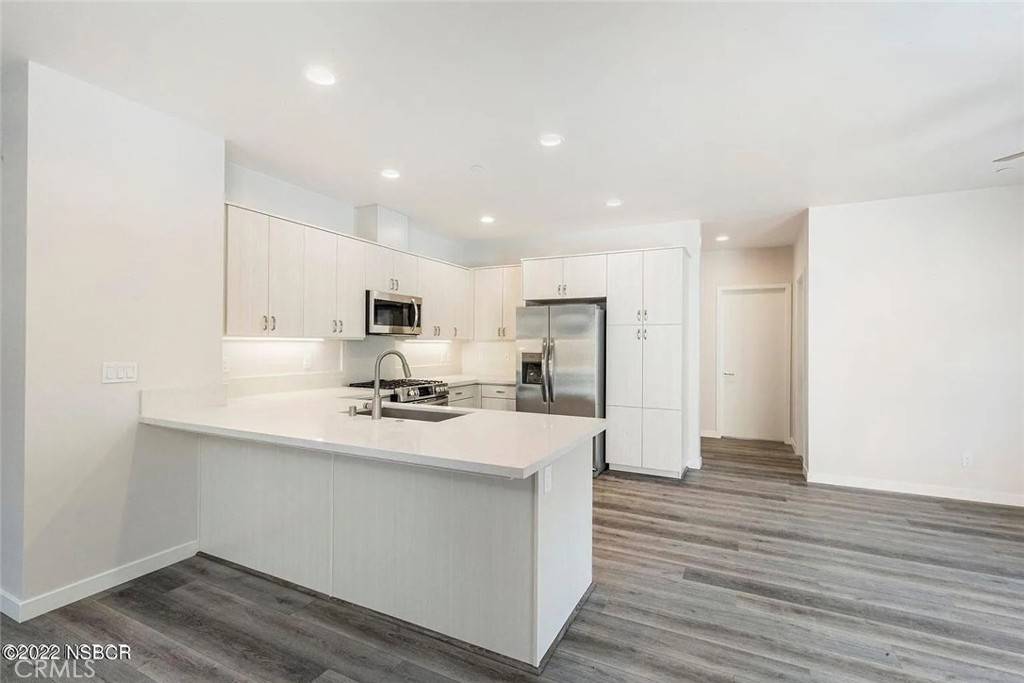 Solvang, CA 93463,80 Old Mission DR