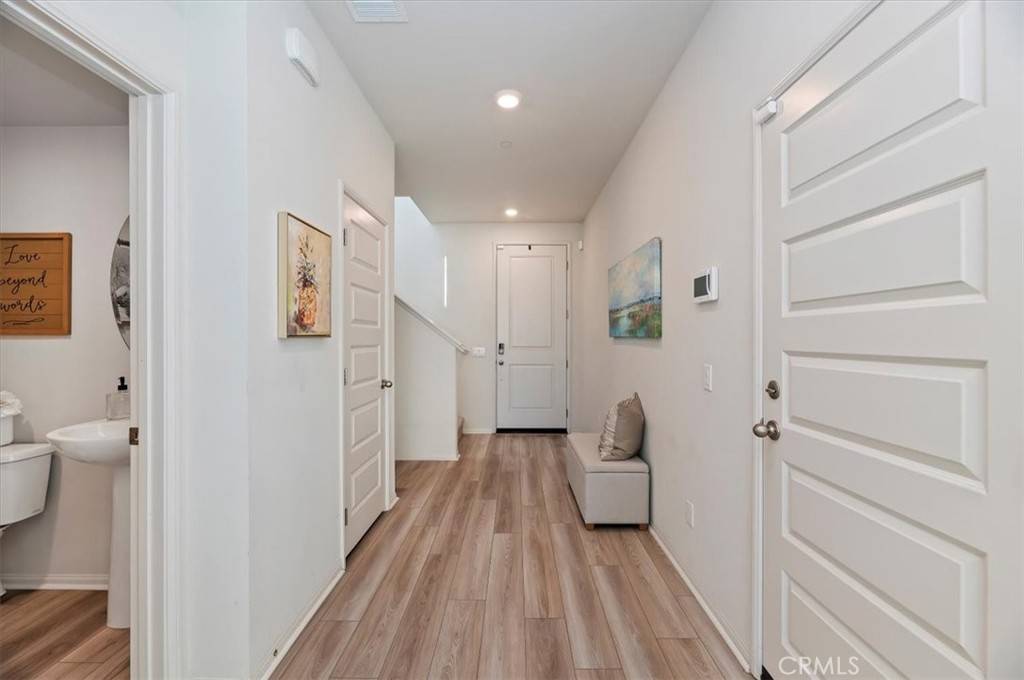 Temecula, CA 92591,40480 Melrose