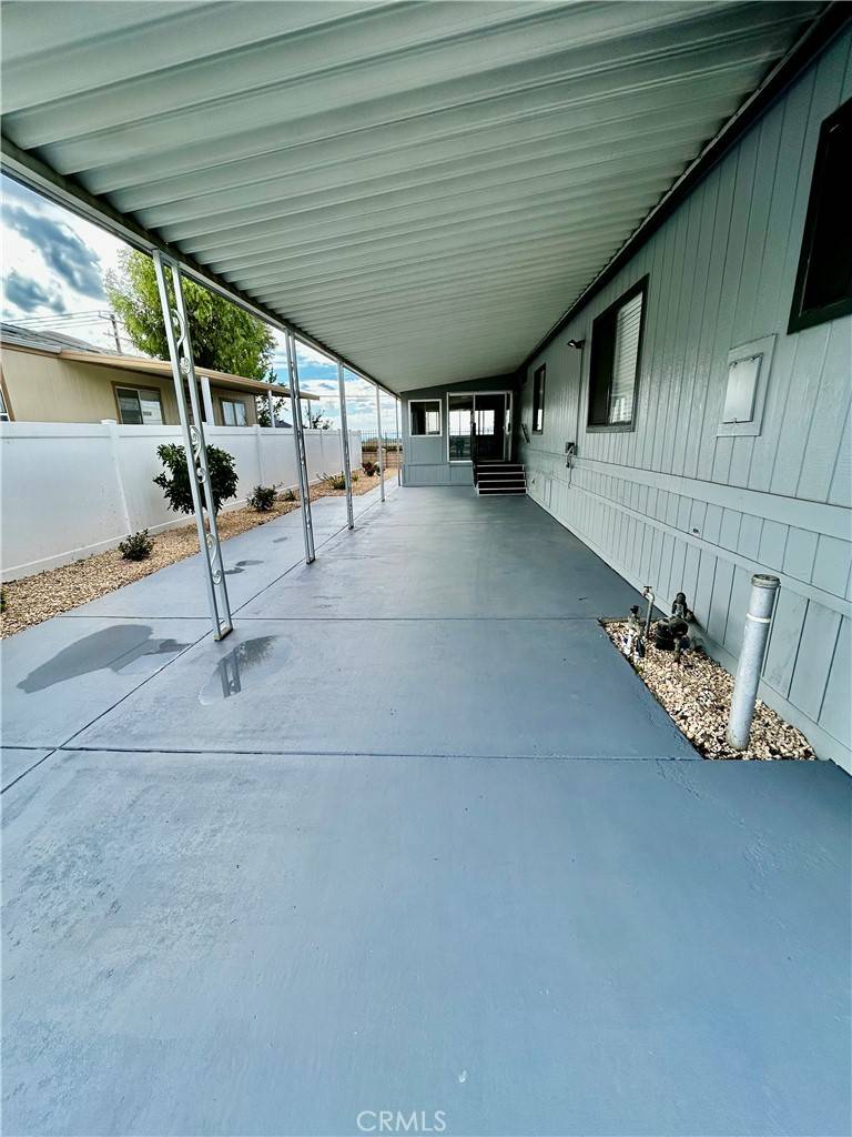 Hemet, CA 92543,1536 S state st #161