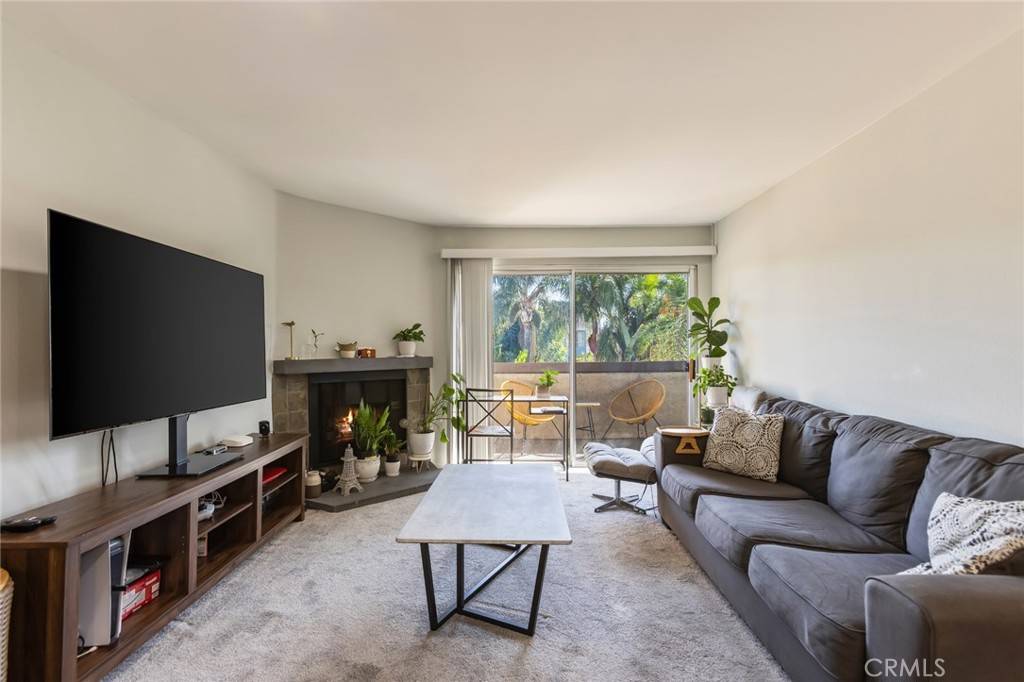 Winnetka, CA 91306,20253 Keswick #233