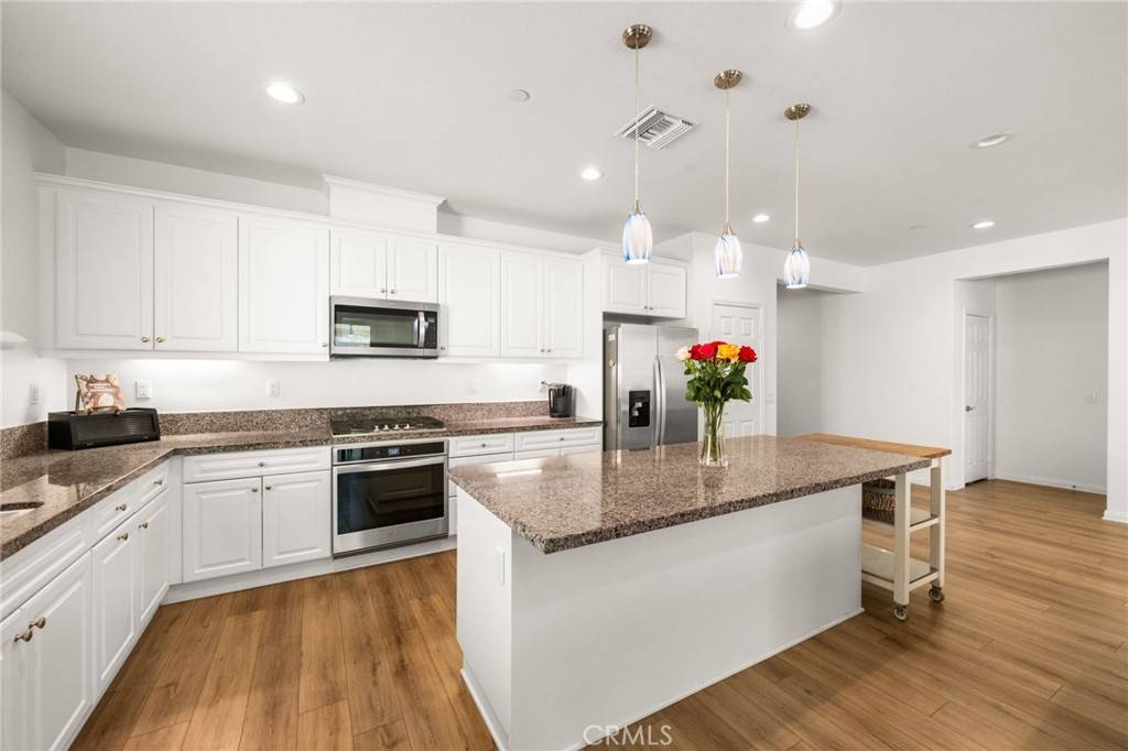 Menifee, CA 92585,26545 Dash DR