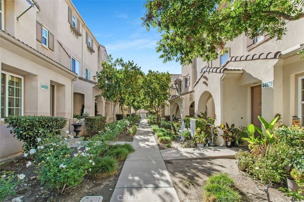 Temecula, CA 92592,44989 Bellflower LN