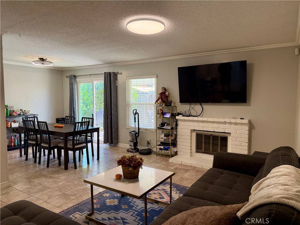 Perris, CA 92570,321 Red Cedar