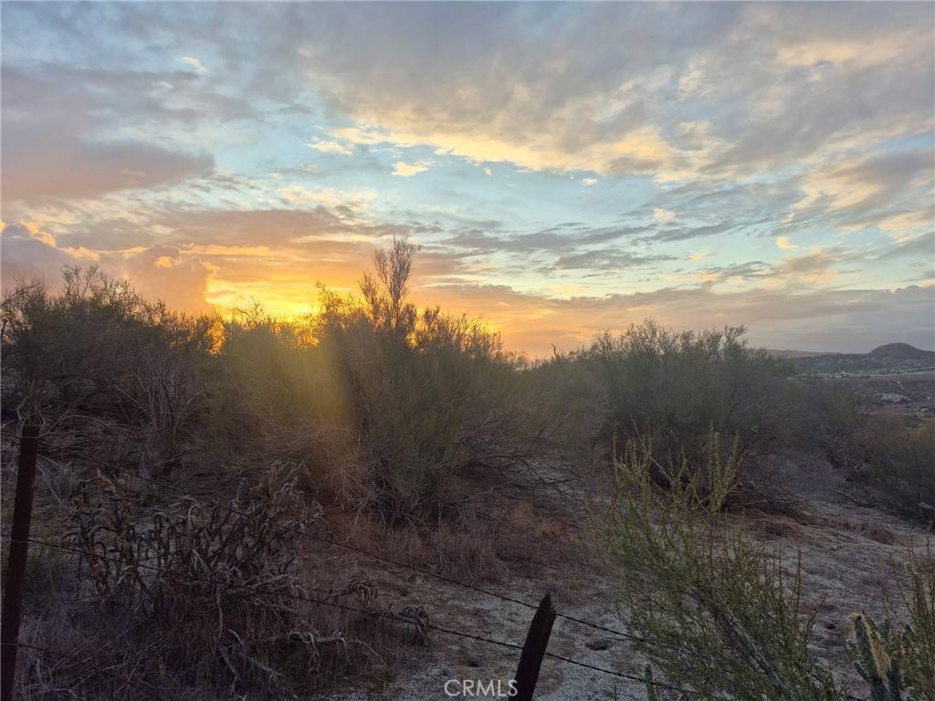 Aguanga, CA 92544,1 Goodlett RD