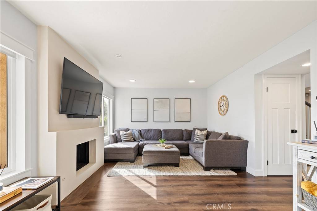 Dana Point, CA 92629,23414 Highcrest Rd