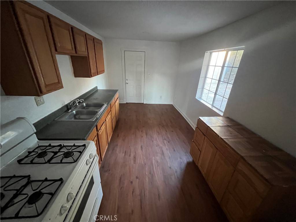 Menifee, CA 92587,23828 Mount Vernon