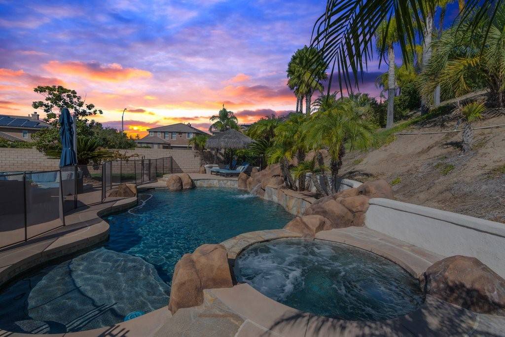 Murrieta, CA 92563,29616 Royal Burgh