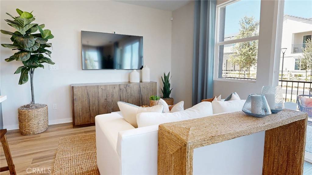 Ontario, CA 91762,4253 S Gasly Paseo