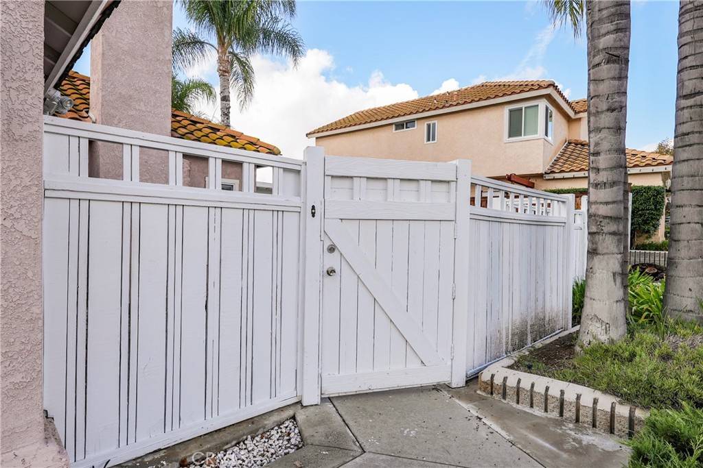 Murrieta, CA 92562,24385 Via Las Junitas