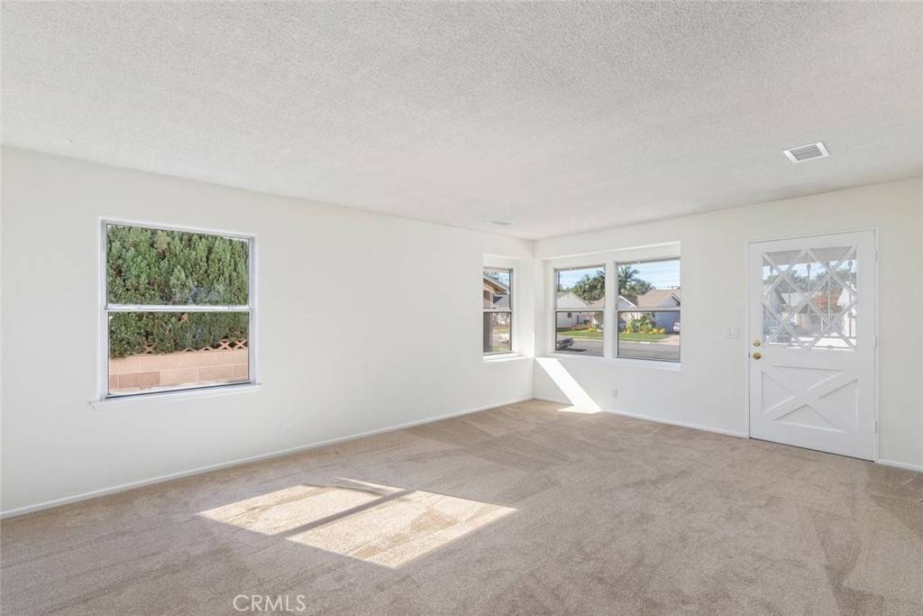 Buena Park, CA 90620,7500 El Chino CIR