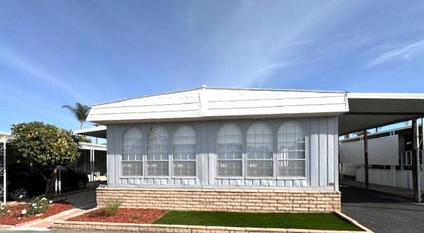 Hemet, CA 92544,881 N. Lake Street #204