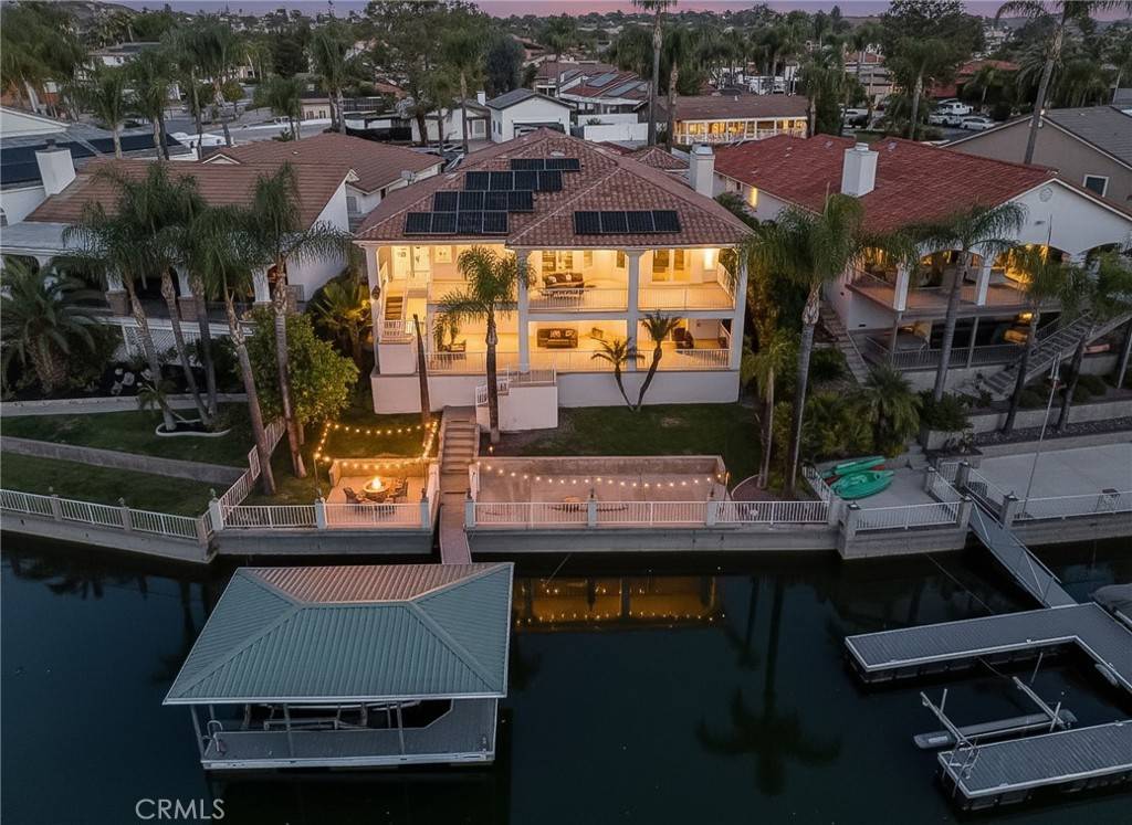 Canyon Lake, CA 92587,30263 Swan Point