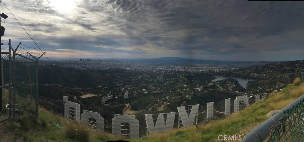 Hollywood Hills, CA 90068,2440 N Gower ST #B