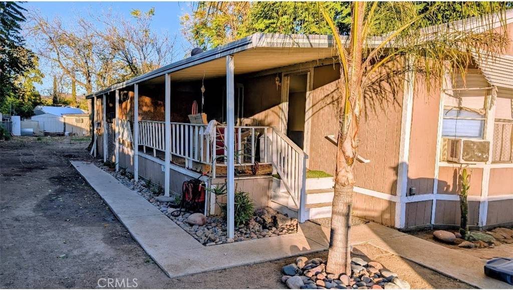 Wildomar, CA 92595,21736 Grand