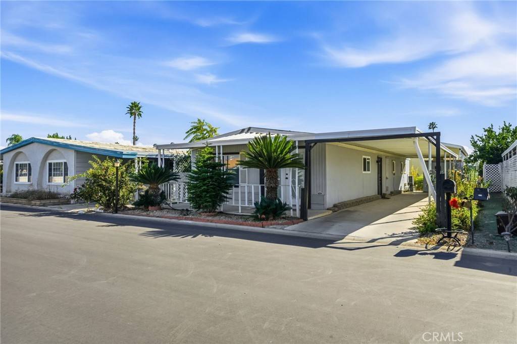 Hemet, CA 92545,601 N Kirby #294