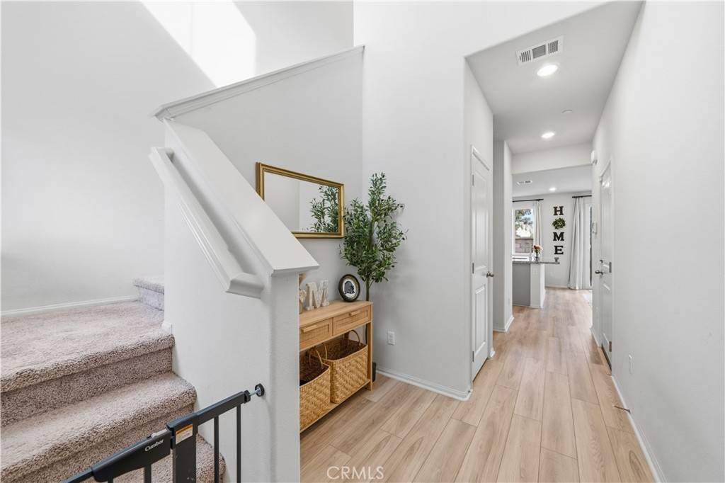 Winchester, CA 92596,31820 Gimbal