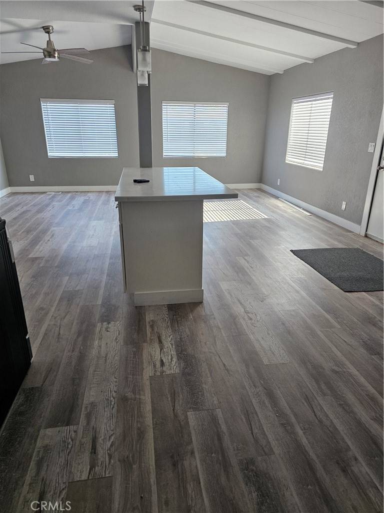 Hemet, CA 92543,530 W DEVONSHIRE #72