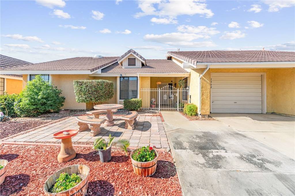 San Jacinto, CA 92583,1362 Yorktown