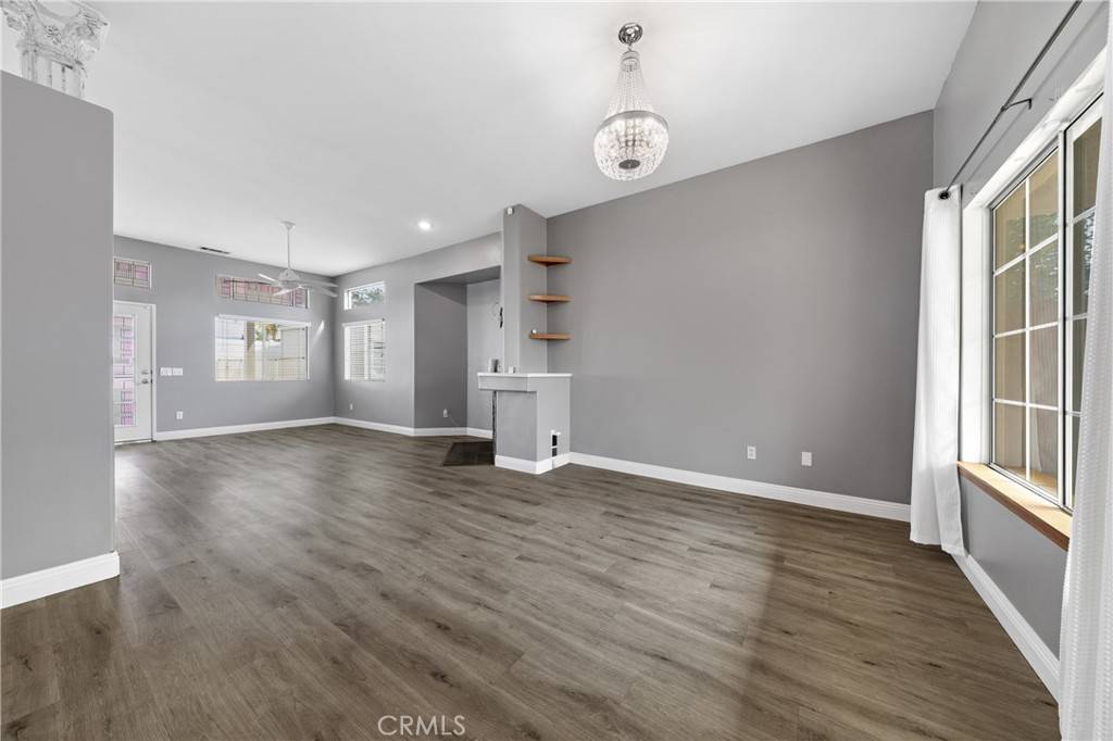 Hemet, CA 92545,3984 Florence ST