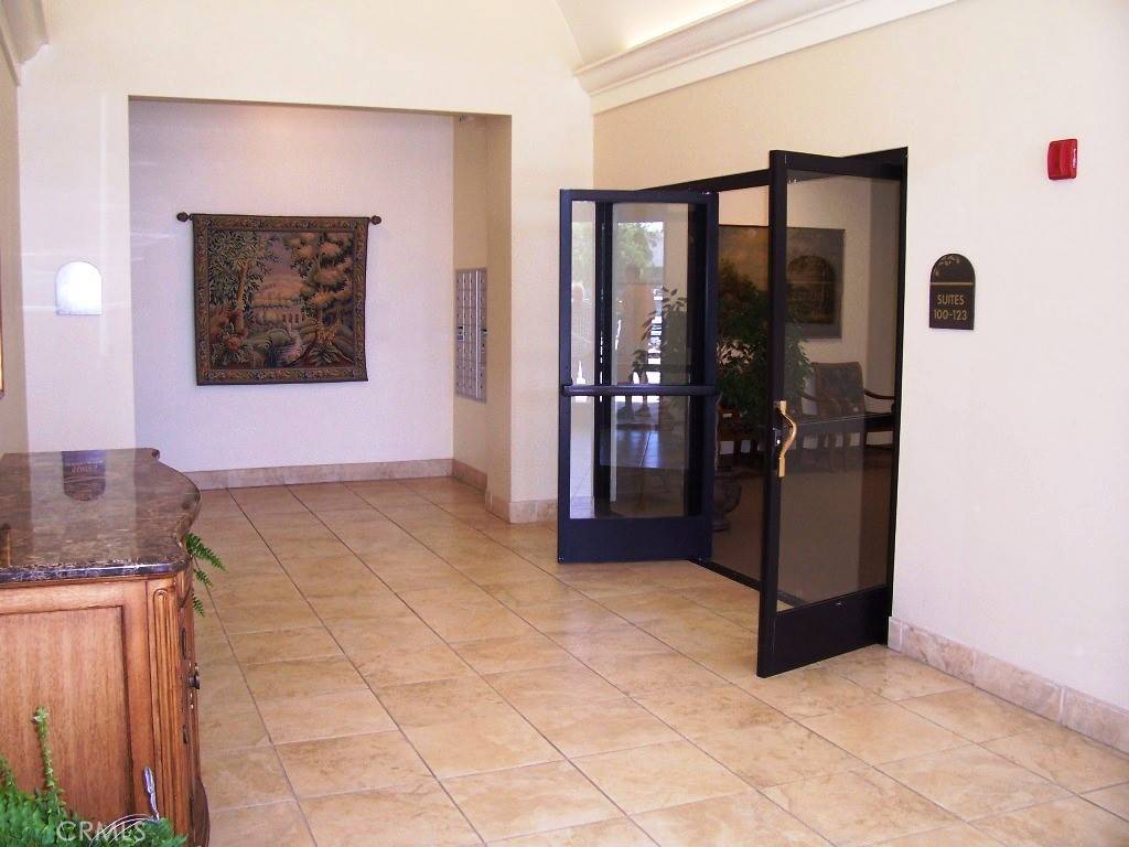 Temecula, CA 92590,27247 Madison AVE #118