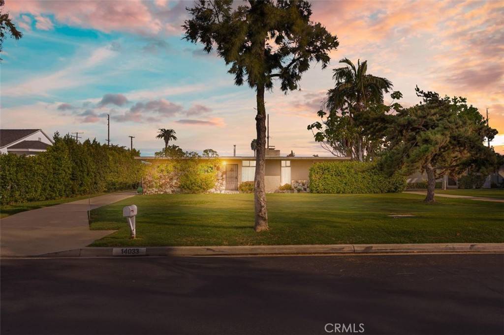 Whittier, CA 90604,14033 Honeysuckle LN