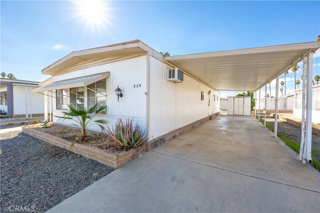Hemet, CA 92543,845 S Lyon