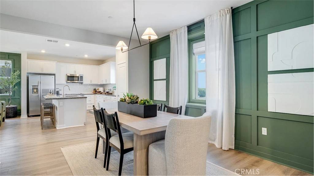 Rialto, CA 92376,1710 Eagle RD