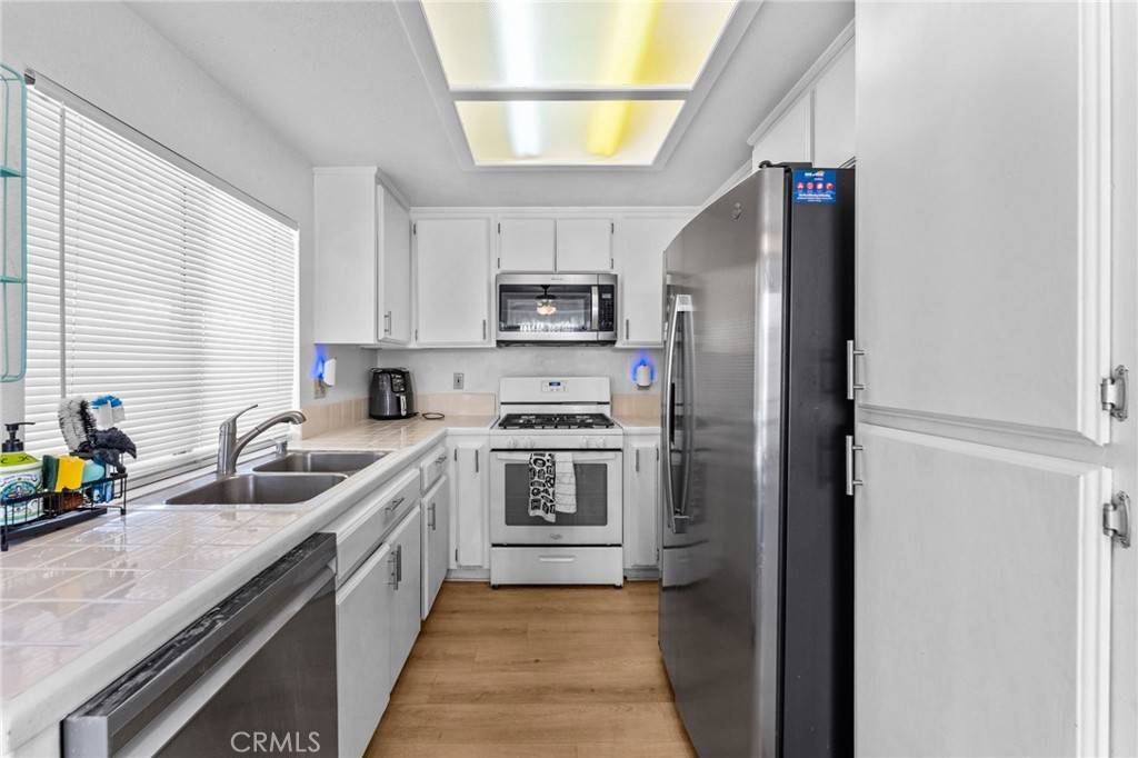 Hemet, CA 92545,1458 Fallbrook Ave