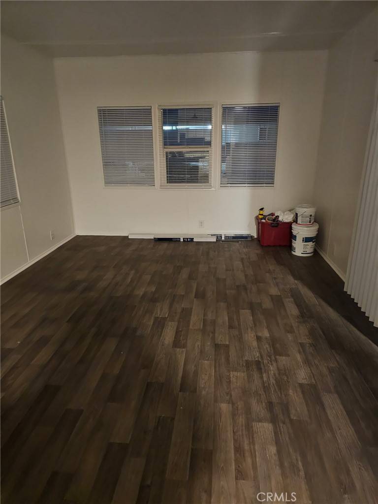 Hemet, CA 92543,260 N Lyon #116