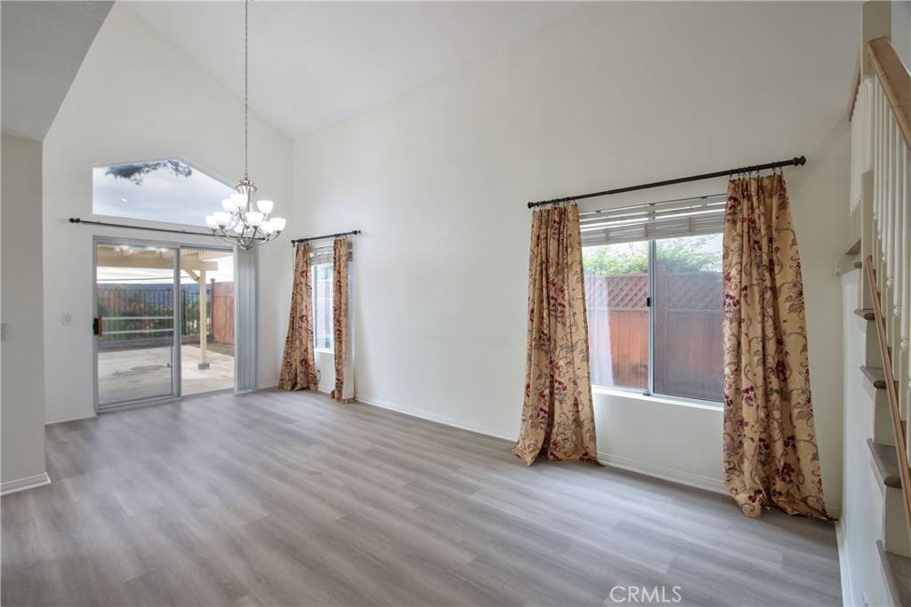 Murrieta, CA 92562,24055 Golden Pheasant