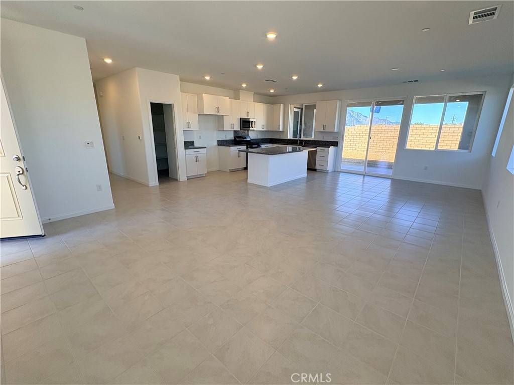 Desert Hot Springs, CA 92240,15485 Avenida De Soledad