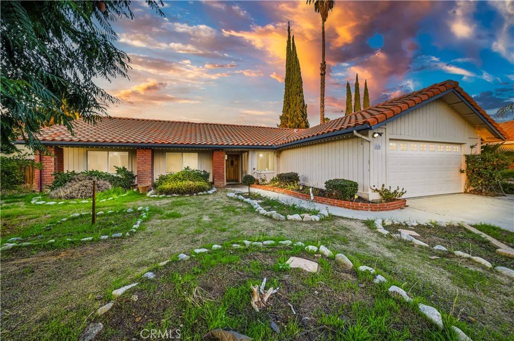 Hemet, CA 92544,42290 Mayberry AVE