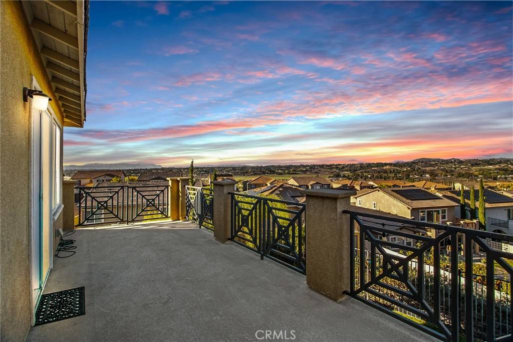 Temecula, CA 92592,44316 Revana