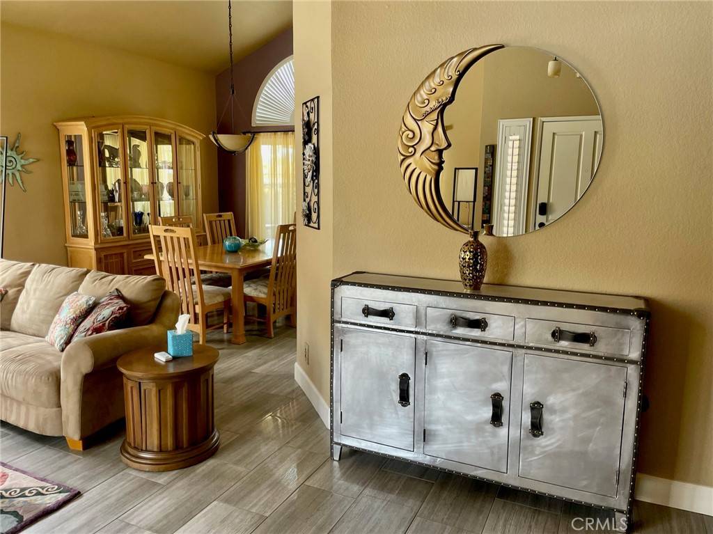 Temecula, CA 92591,27503 Dandelion CT