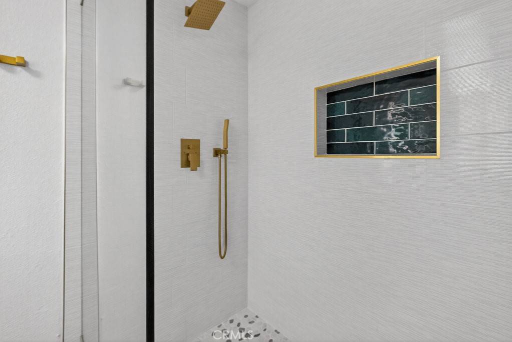 Desert Hot Springs, CA 92241,22700 Tamyran