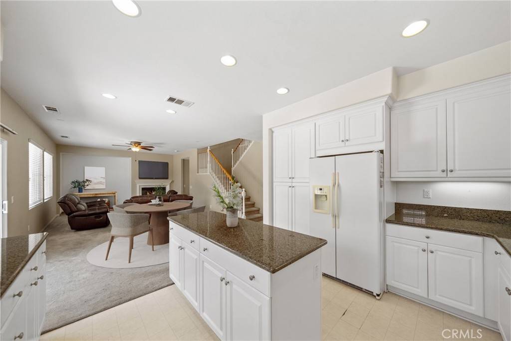 Murrieta, CA 92563,37432 Hydrus PL