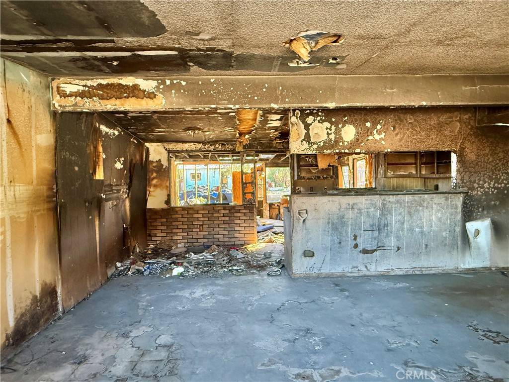 Trona, CA 93562,12221 C ST