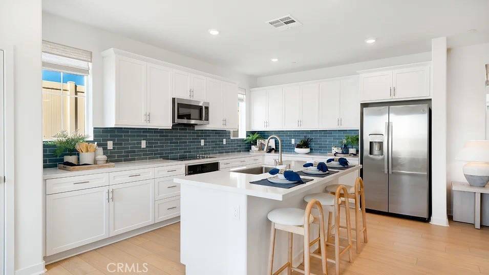 Rialto, CA 92376,1722 Eagle RD