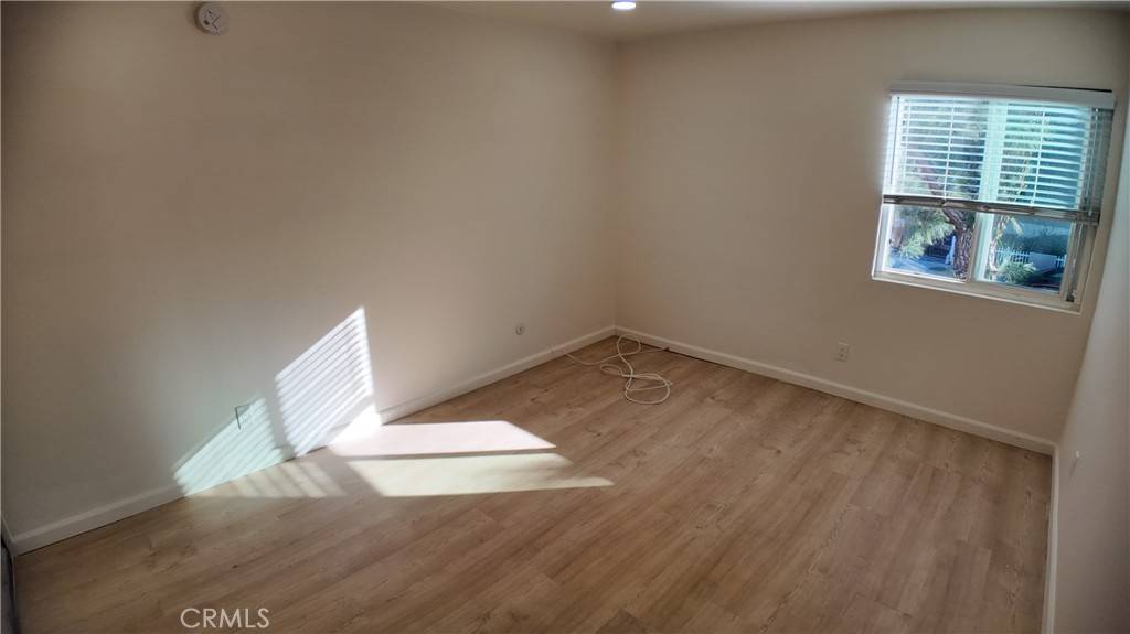 Tarzana, CA 91356,18645 Hatteras #208