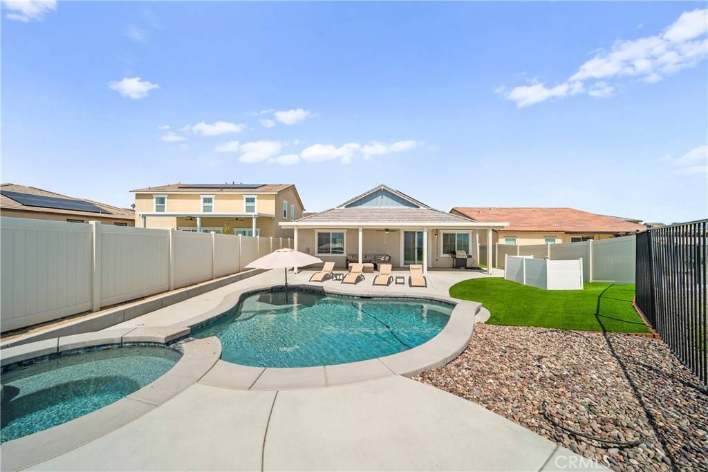 Lake Elsinore, CA 92532,45105 Quicksilver