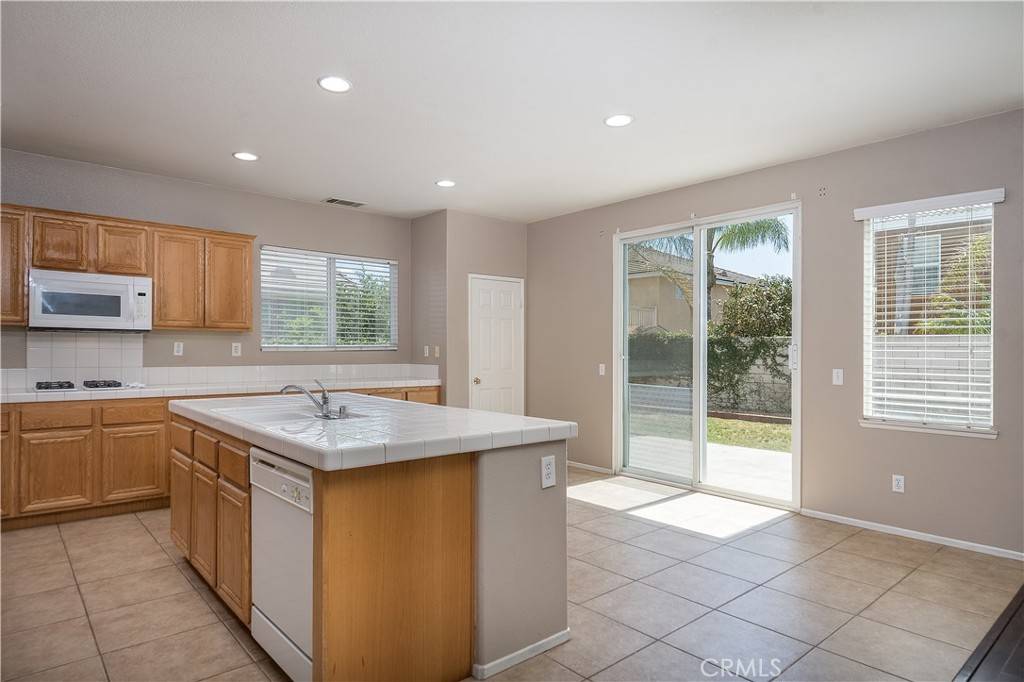 Eastvale, CA 91752,12545 Cool Springs ST