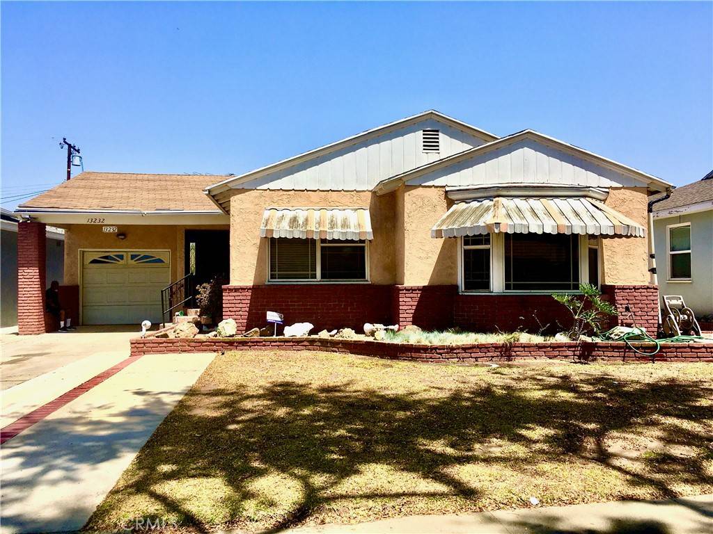 County - Los Angeles, CA 90059,13232 McKinley AVE