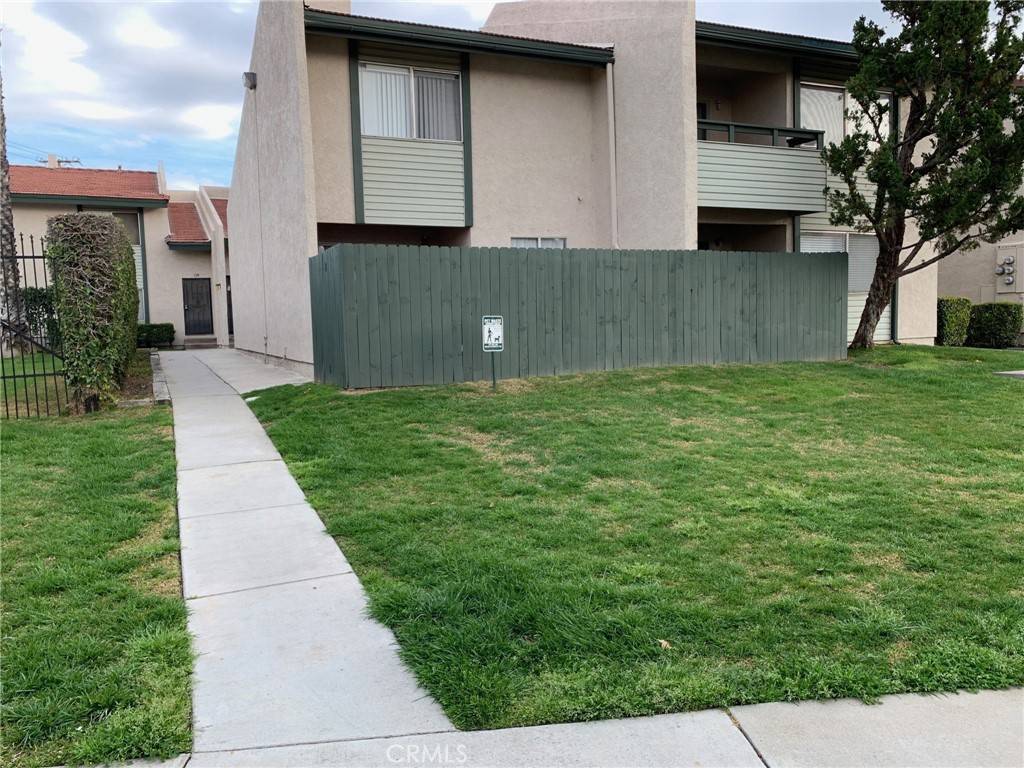 Colton, CA 92324,2255 Cahuilla ST #140