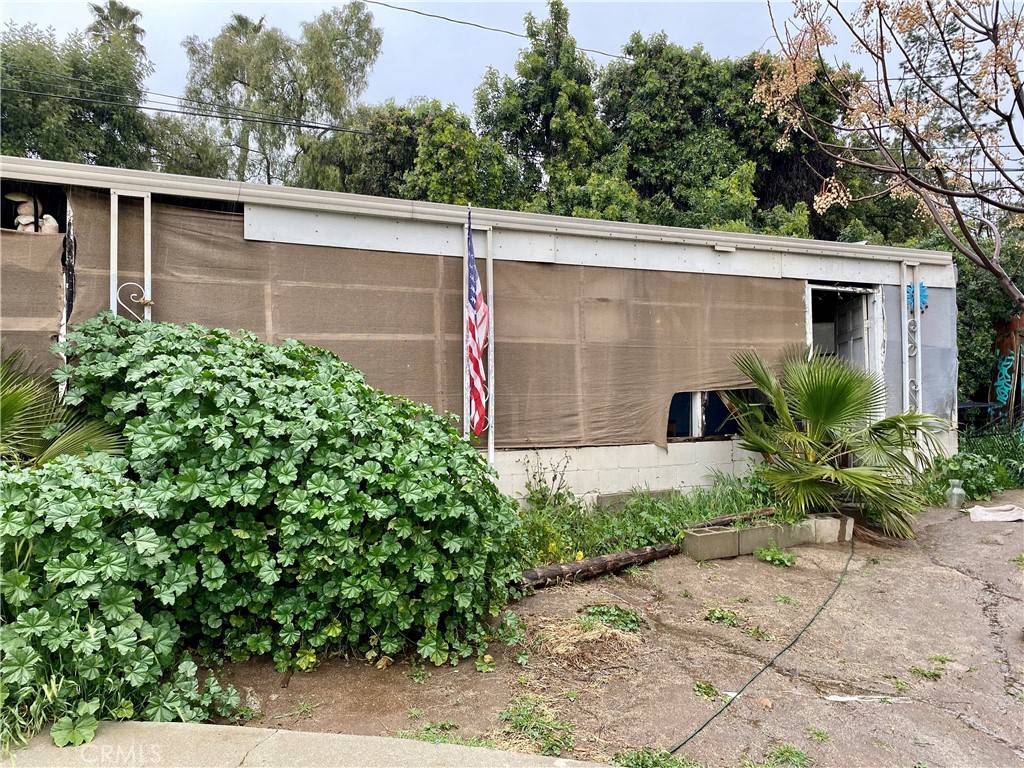 Perris, CA 92570,655 Shawnee RD