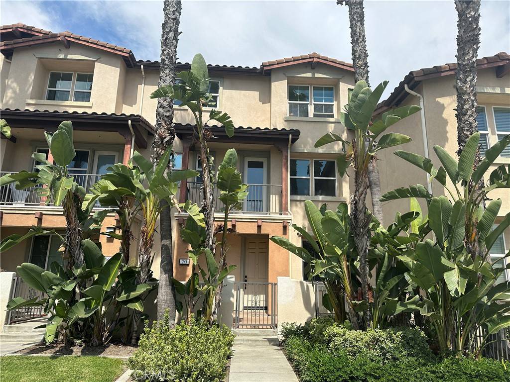 Buena Park, CA 90621,70 Preston LN