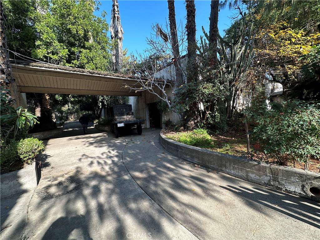 Ontario, CA 91764,315 E 4th ST