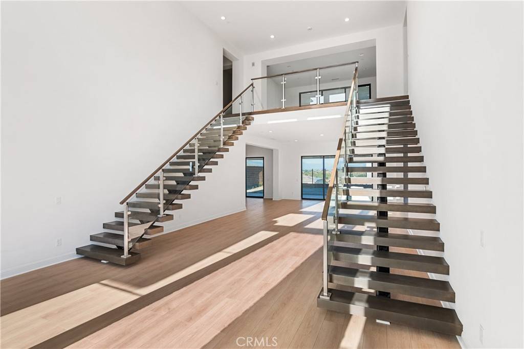 Porter Ranch, CA 91326,20120 W Marlow LN