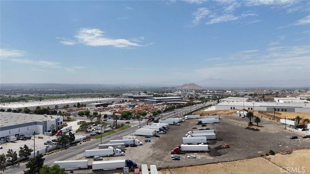 Bloomington, CA 92316,815 Aqua Mansa RD