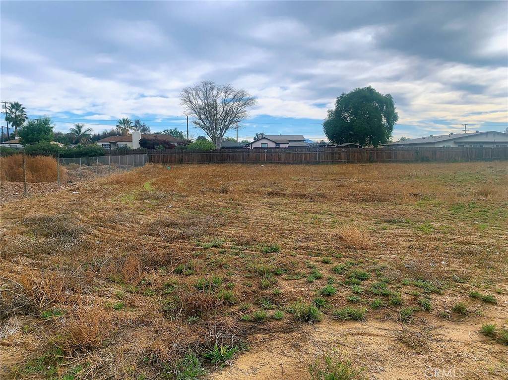 Moreno Valley, CA 92553,0 Barbara St