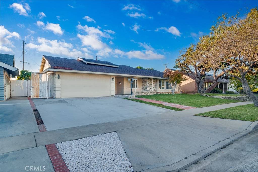 Placentia, CA 92870,1707 Canard AVE